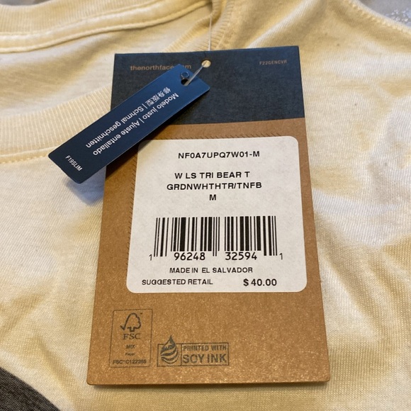 North Face Longsleeve shirt. Women’s Medium. - Picture 2 of 3